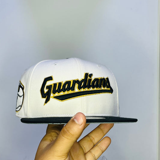 CG01 Gorra 7C Cleveland Guardians PL Ajustable