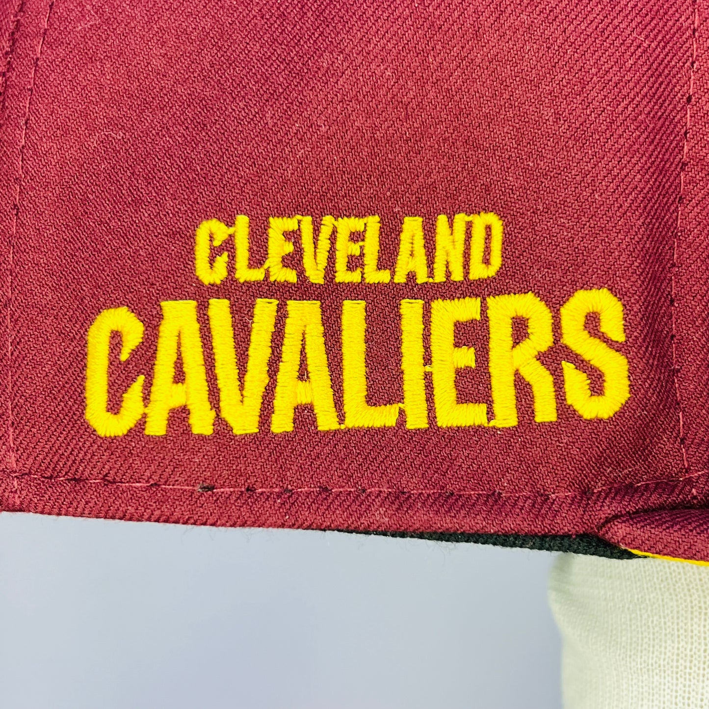 CAV01 Gorra 3J Cleveland Cavaliers PL Cerrada