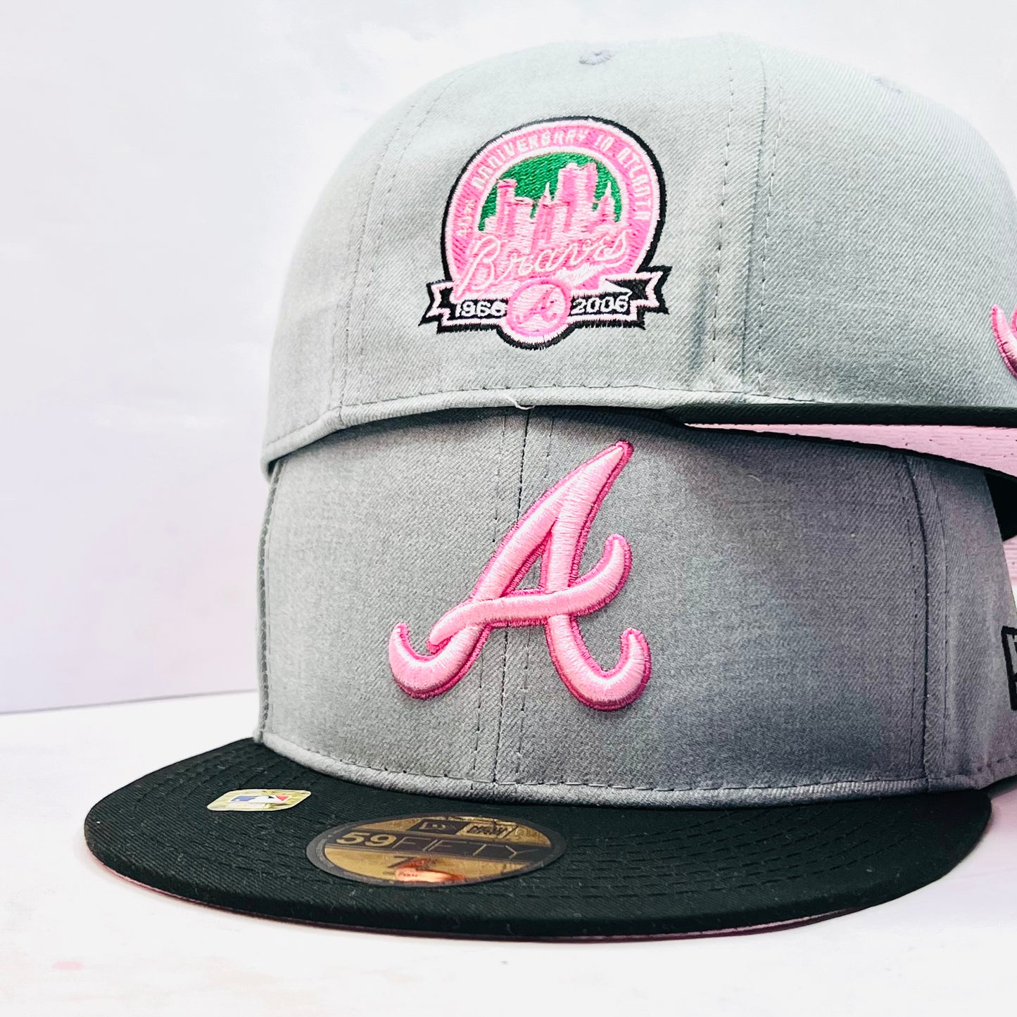 AB03 Gorra 8C Atlanta Braves PL Cerrada