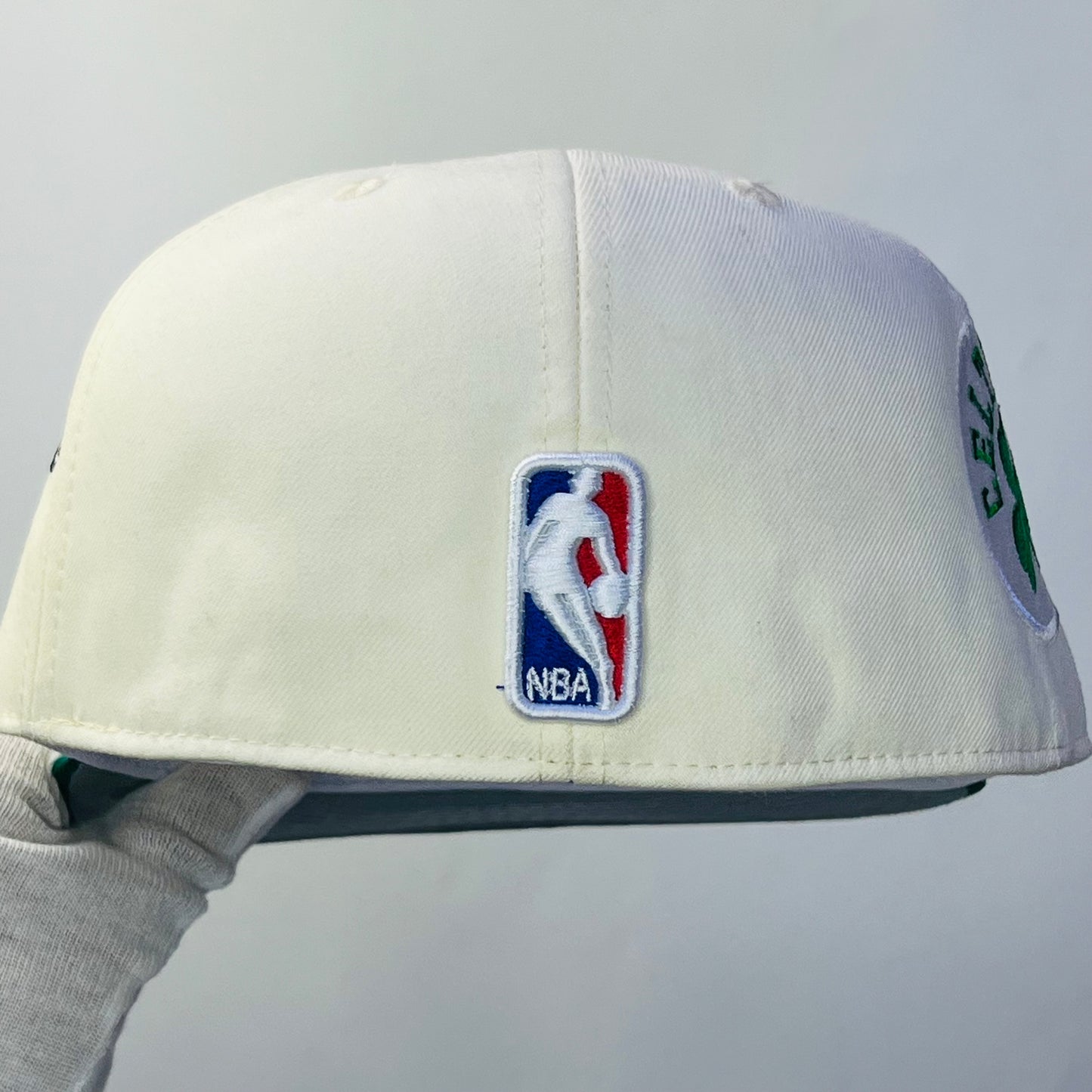 CLT01 Gorra 8C Boston Celtics PL Cerrada