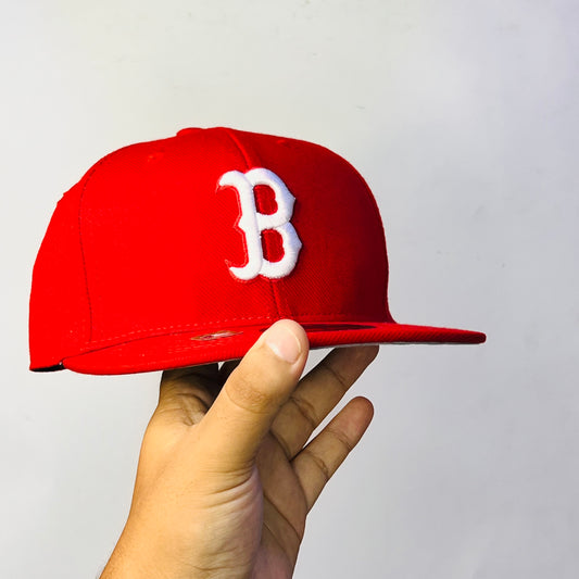 B02 Gorra 4C Boston Red Sox PL Cerrada