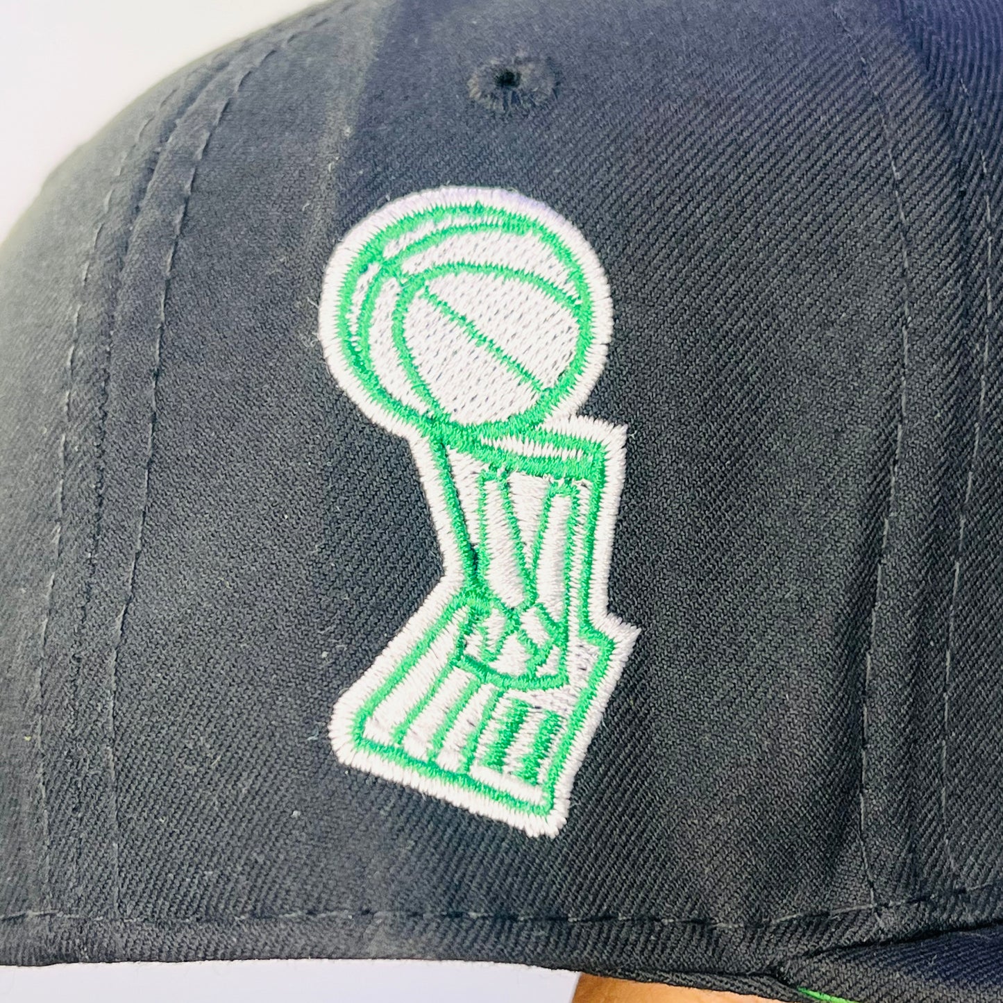 CLT02 Gorra 3C Boston Celtics PL Cerrada